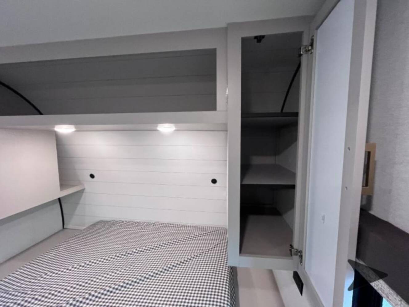A photo of this 2027 Jayco Jay Flight SLX 260BHW