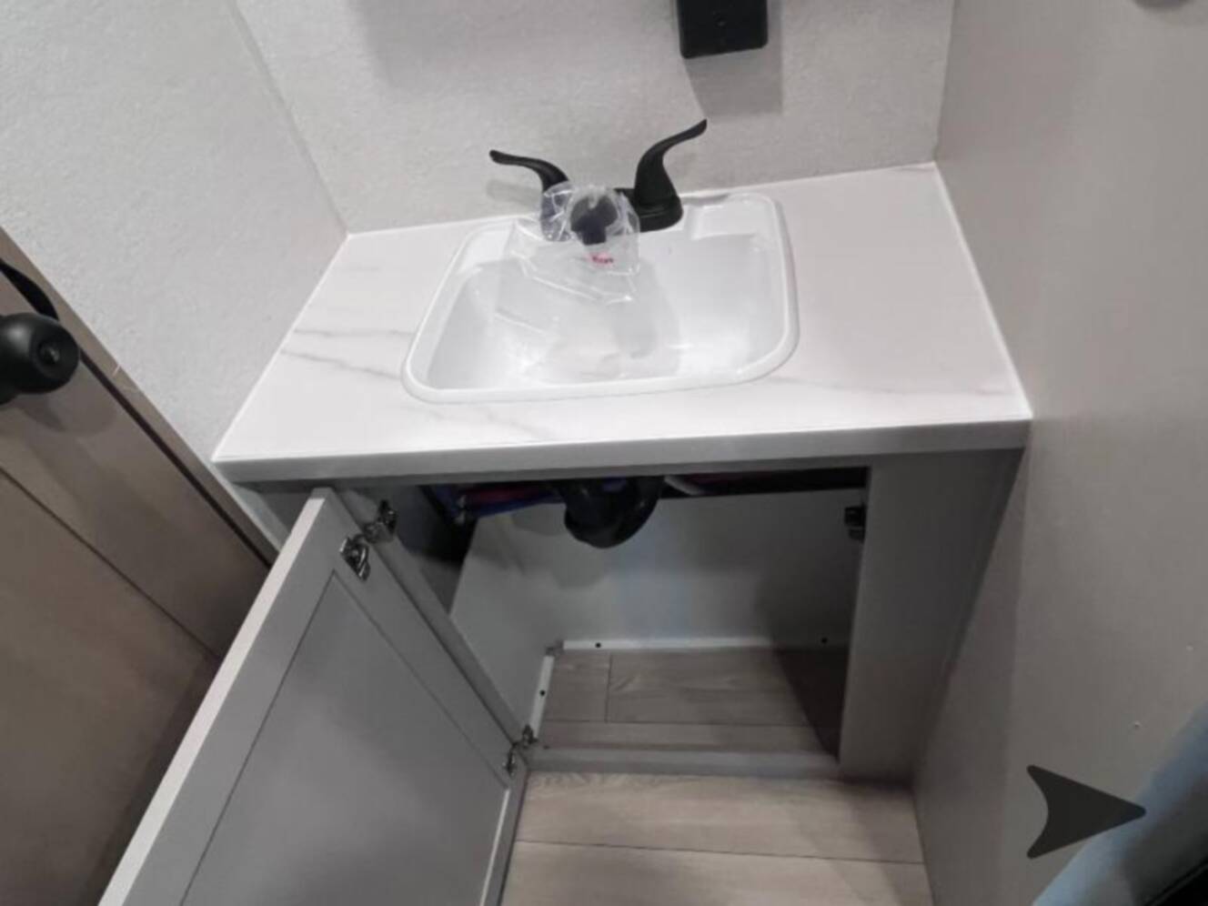 A photo of this 2027 Jayco Jay Flight SLX 260BHW