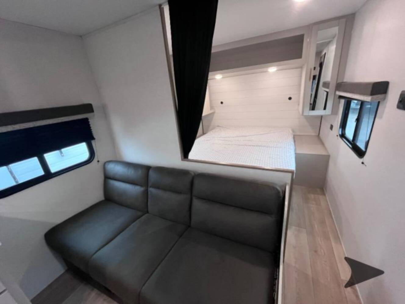 A photo of this 2027 Jayco Jay Flight SLX 260BHW BAJA