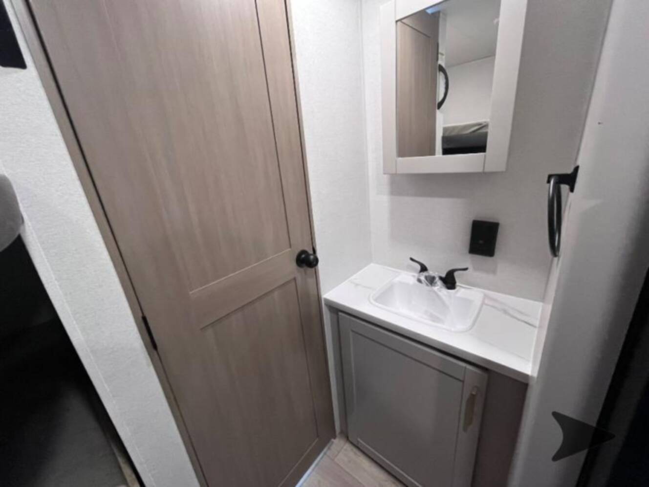A photo of this 2027 Jayco Jay Flight SLX 260BHW BAJA