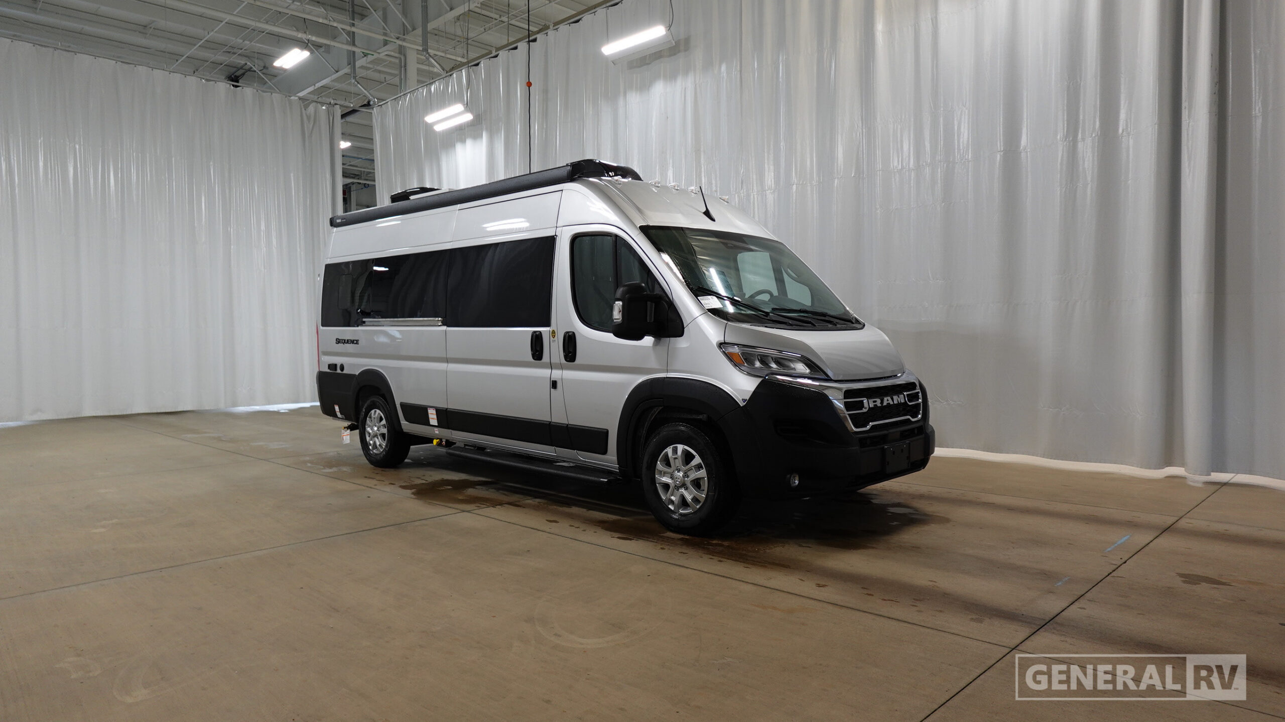 2027 Thor Motor Coach SEQUENCE 20Y RV