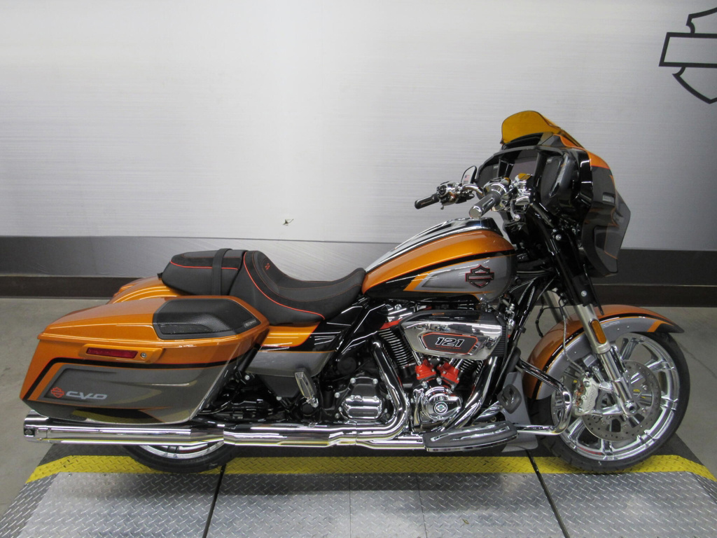 2026 Harley-Davidson Street Glide CVO CVO in Goodyear, AZ