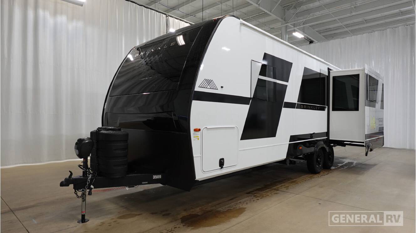 A photo of this 2026 Brinkley MODEL I 275