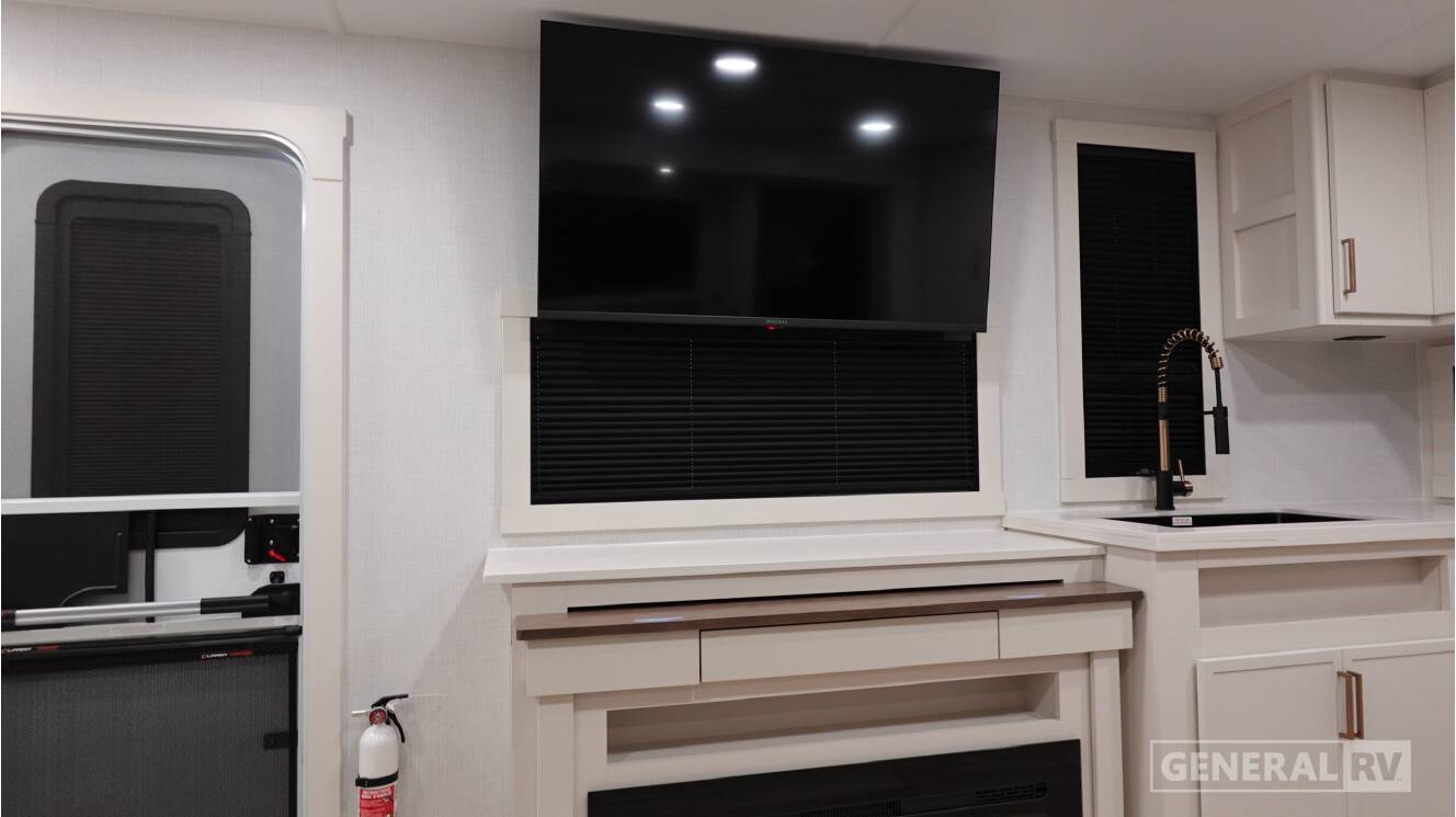 A photo of this 2026 Brinkley MODEL I 275