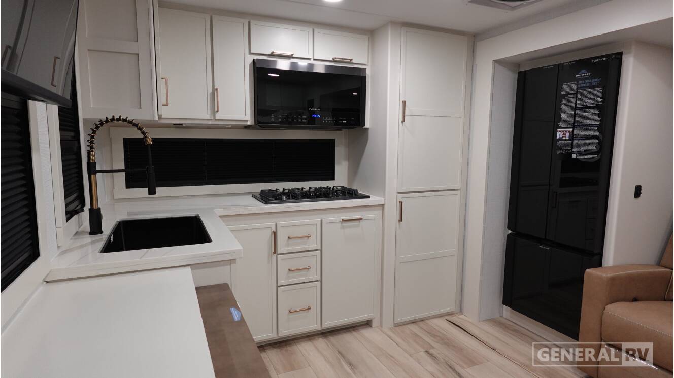 A photo of this 2026 Brinkley MODEL I 275