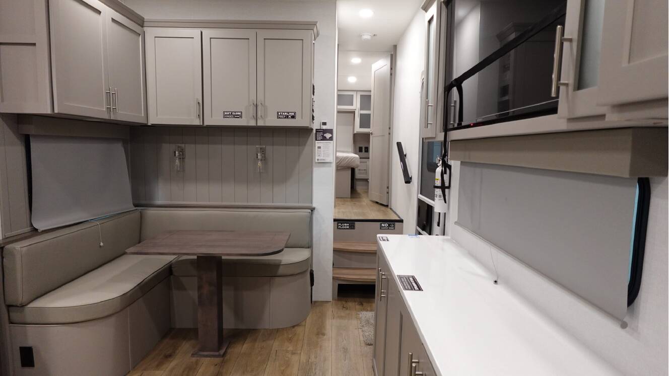 A photo of this 2026 Alliance Rv AVENUE 29BH