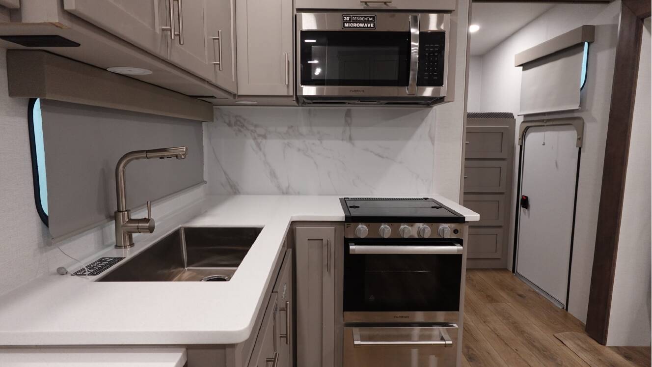 A photo of this 2026 Alliance Rv AVENUE 29BH