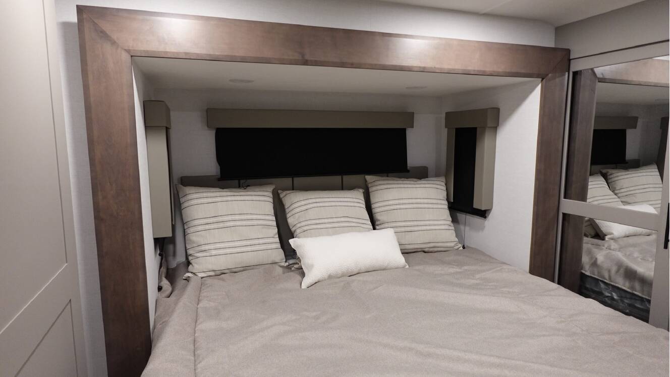 A photo of this 2026 Alliance Rv VALOR 36V11