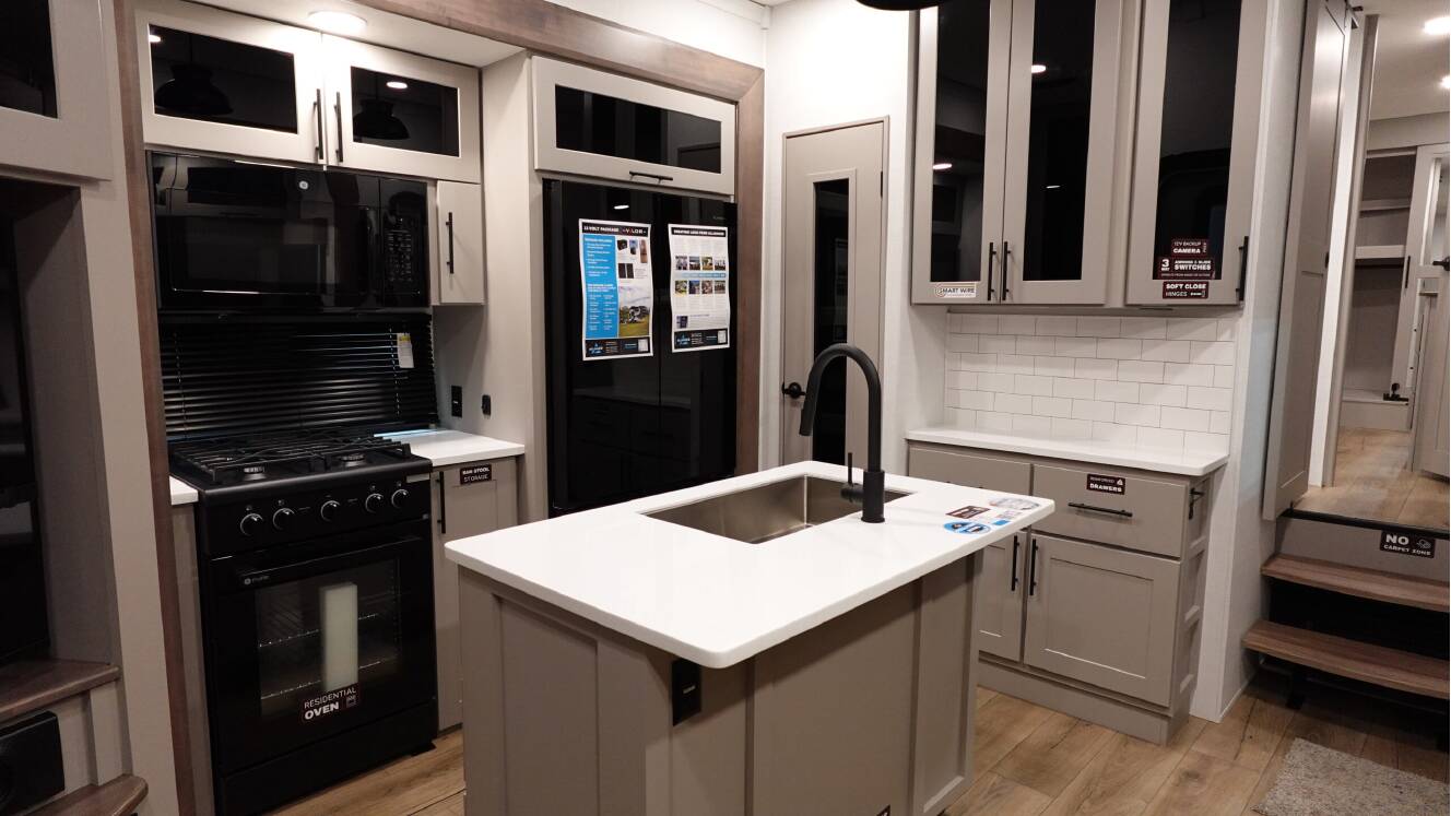 A photo of this 2026 Alliance Rv VALOR 36V11