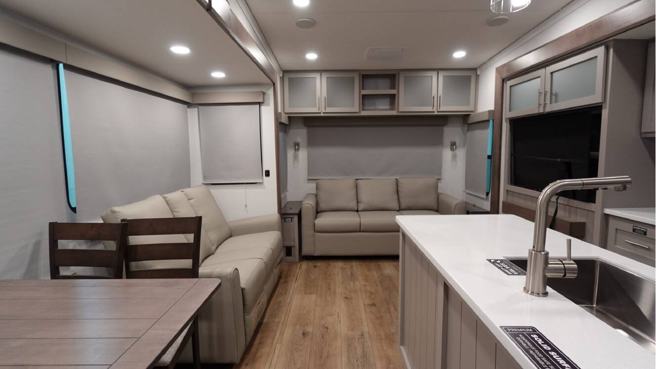 A photo of this 2026 Alliance Rv AVENUE 32RLS