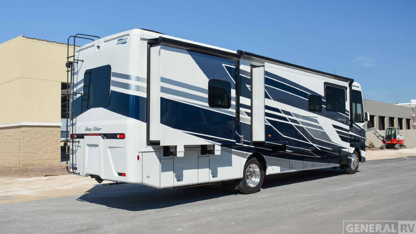 A photo of this 2026 Newmar BAY STAR 3626