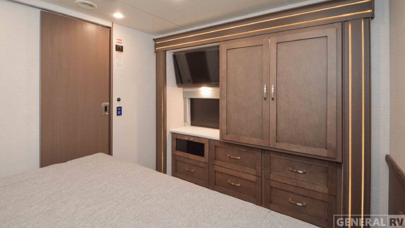 A photo of this 2026 Newmar BAY STAR 3626