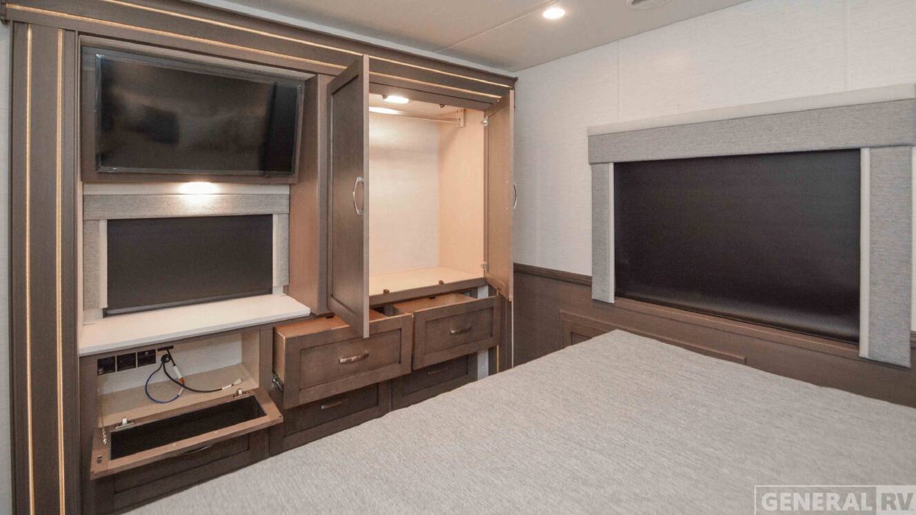A photo of this 2026 Newmar BAY STAR 3626