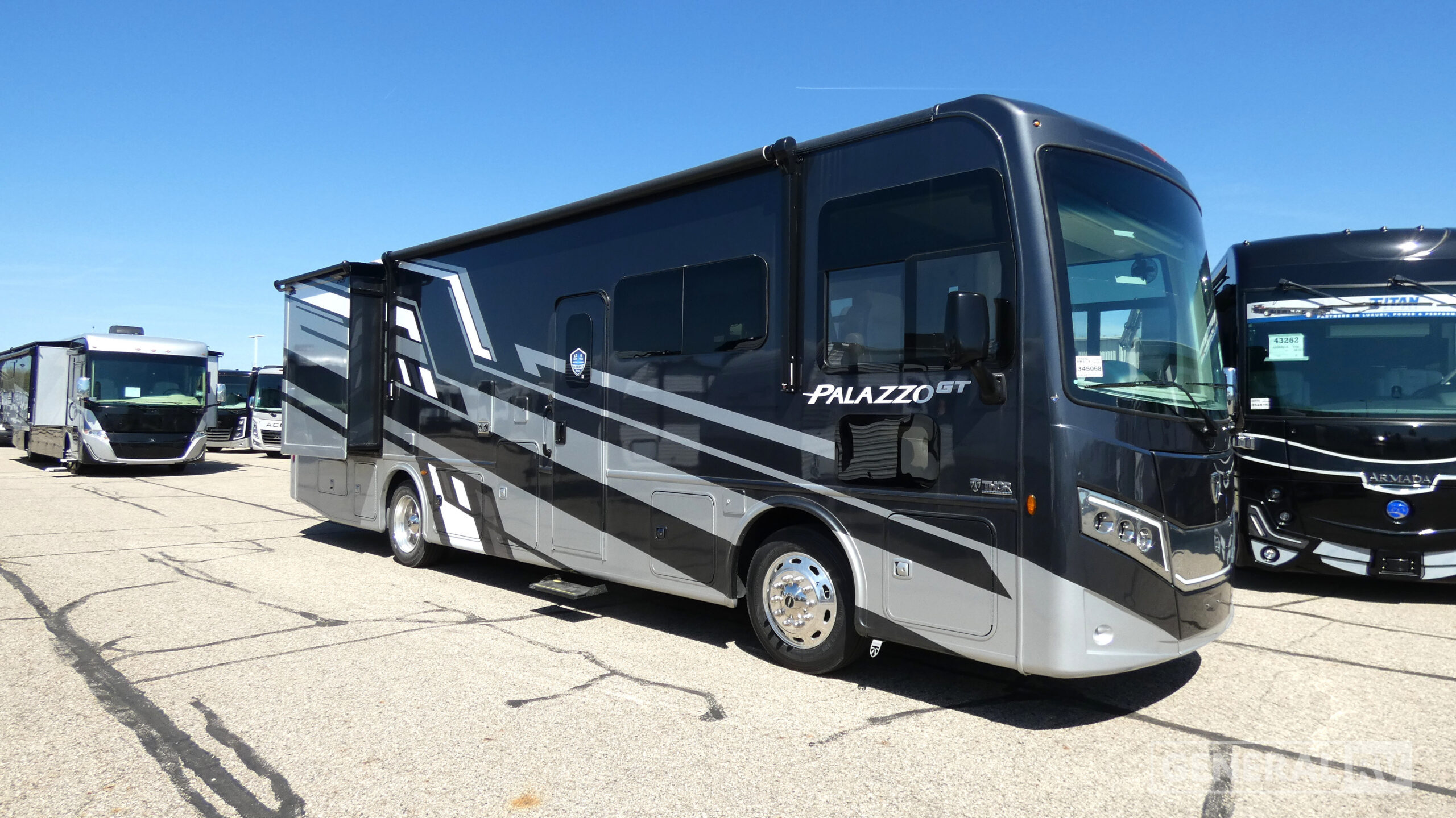 2026 Thor Motor Coach PALAZZO GT 33.6 in wayland MI