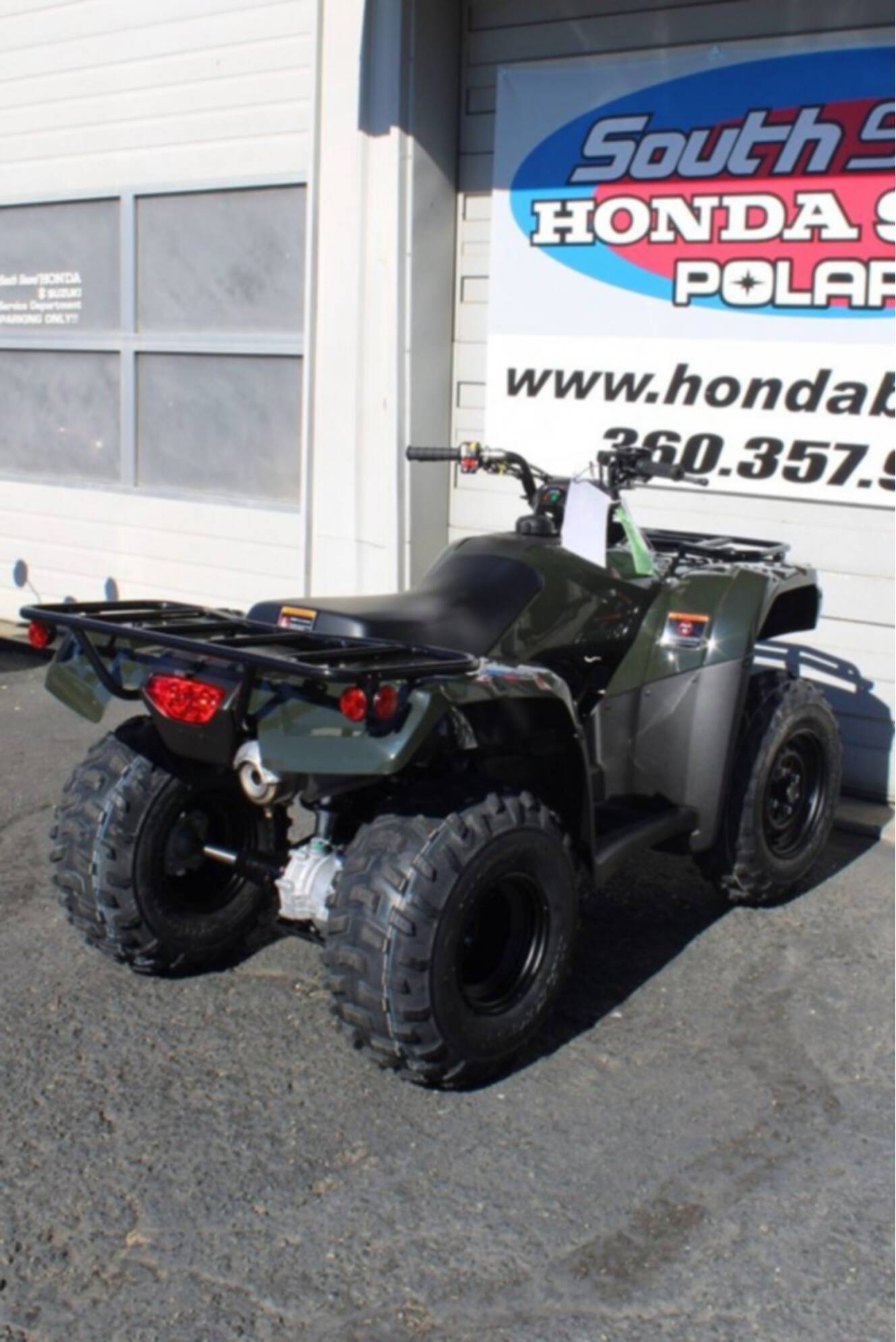 A photo of this 2026 Honda FourTrax Recon 250X