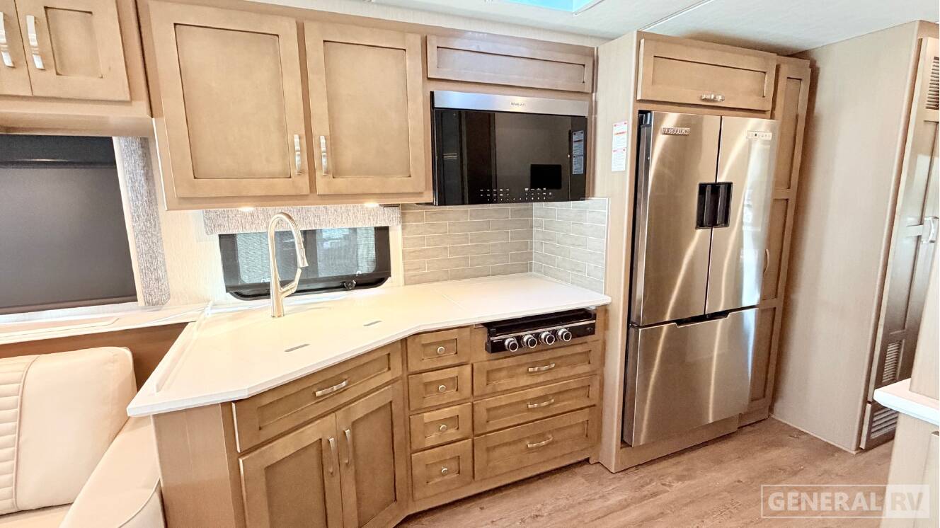 A photo of this 2026 Newmar BAY STAR 3626