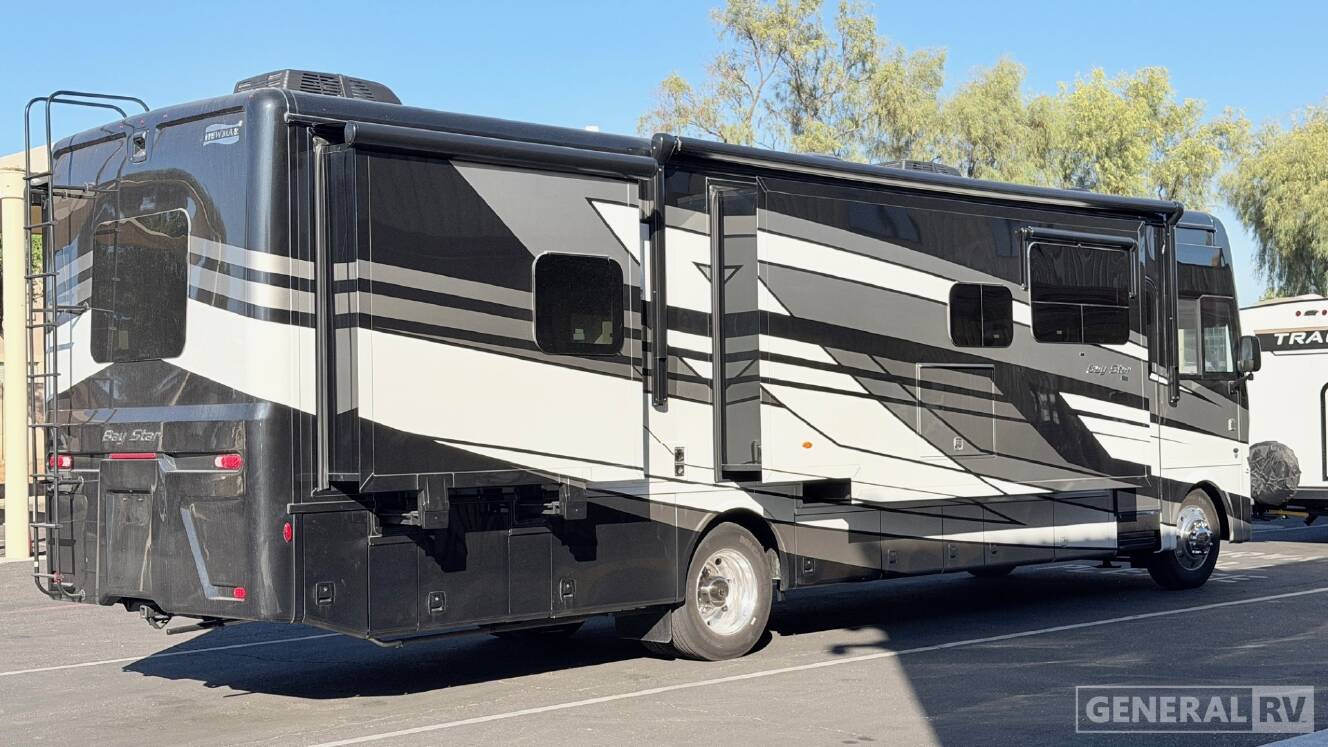 A photo of this 2026 Newmar BAY STAR 3626
