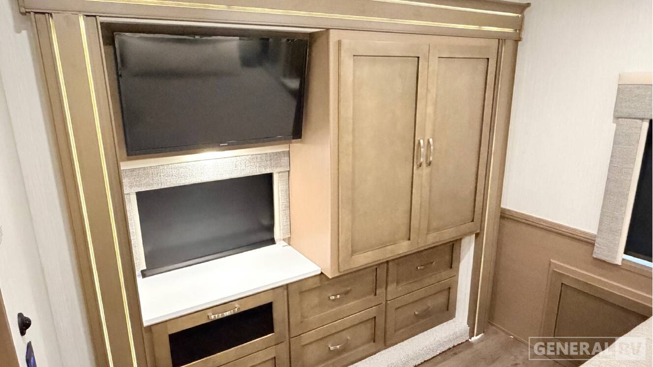 A photo of this 2026 Newmar BAY STAR 3626