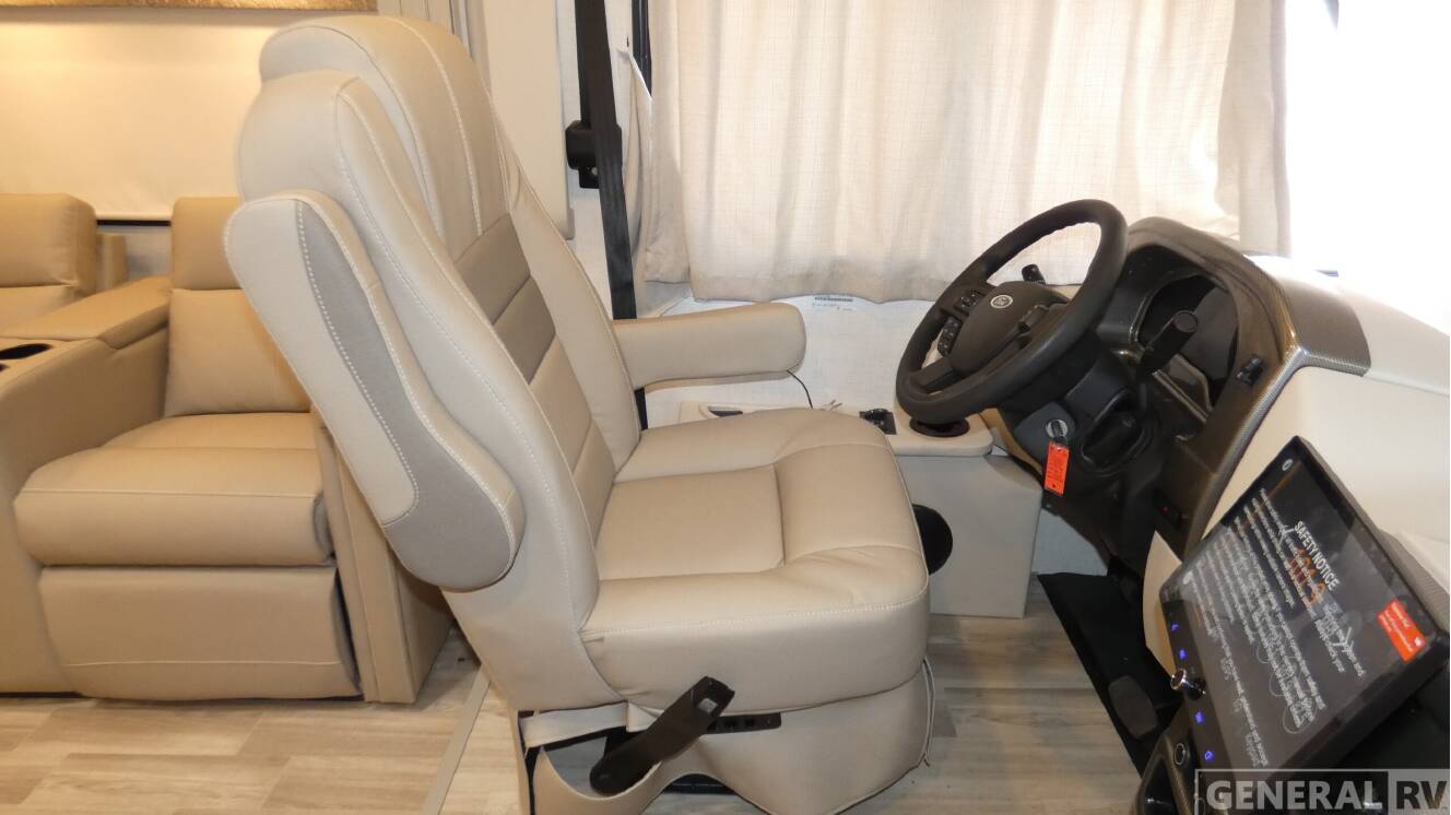 A photo of this 2026 Thor Motor Coach AXIS 26.2
