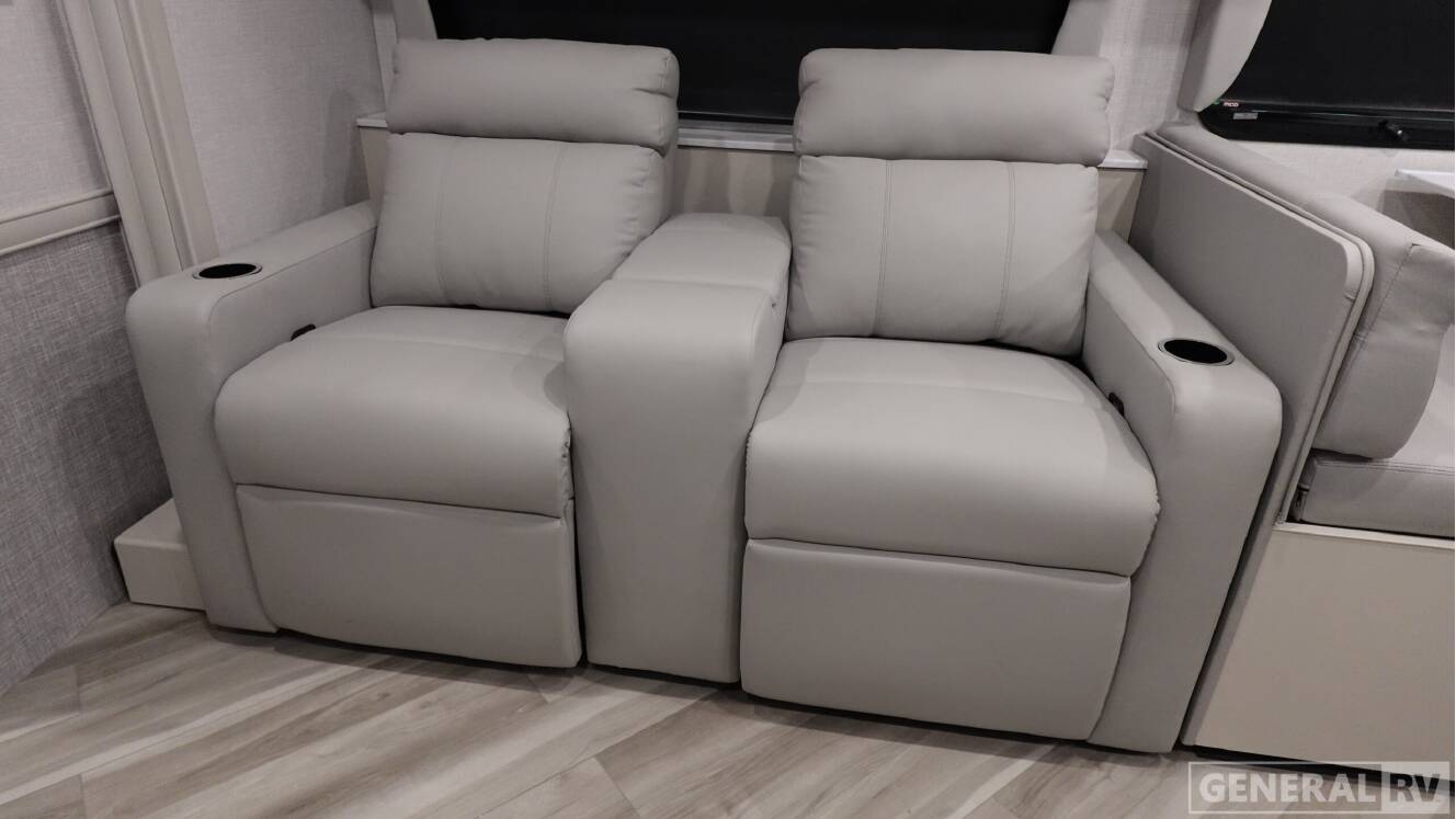 A photo of this 2026 Fleetwood FORTIS 34MB
