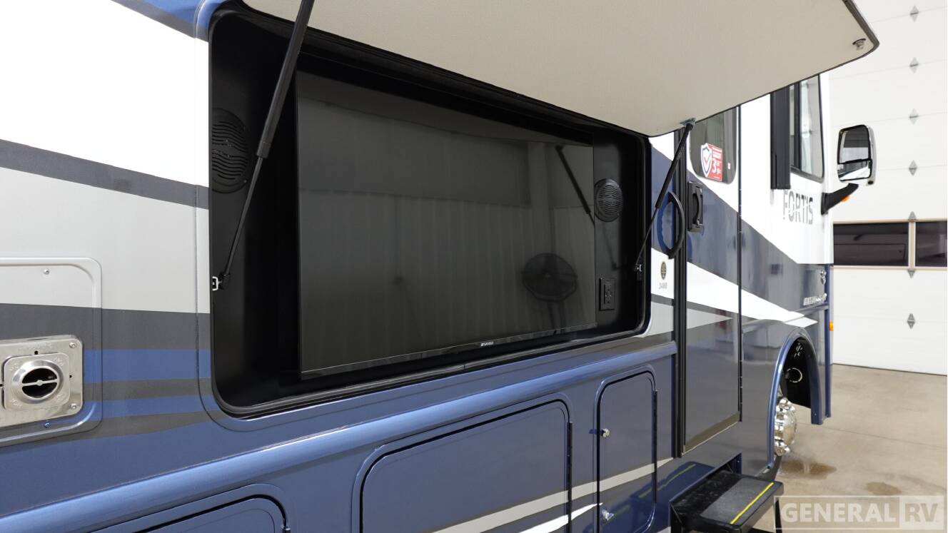 A photo of this 2026 Fleetwood FORTIS 34MB