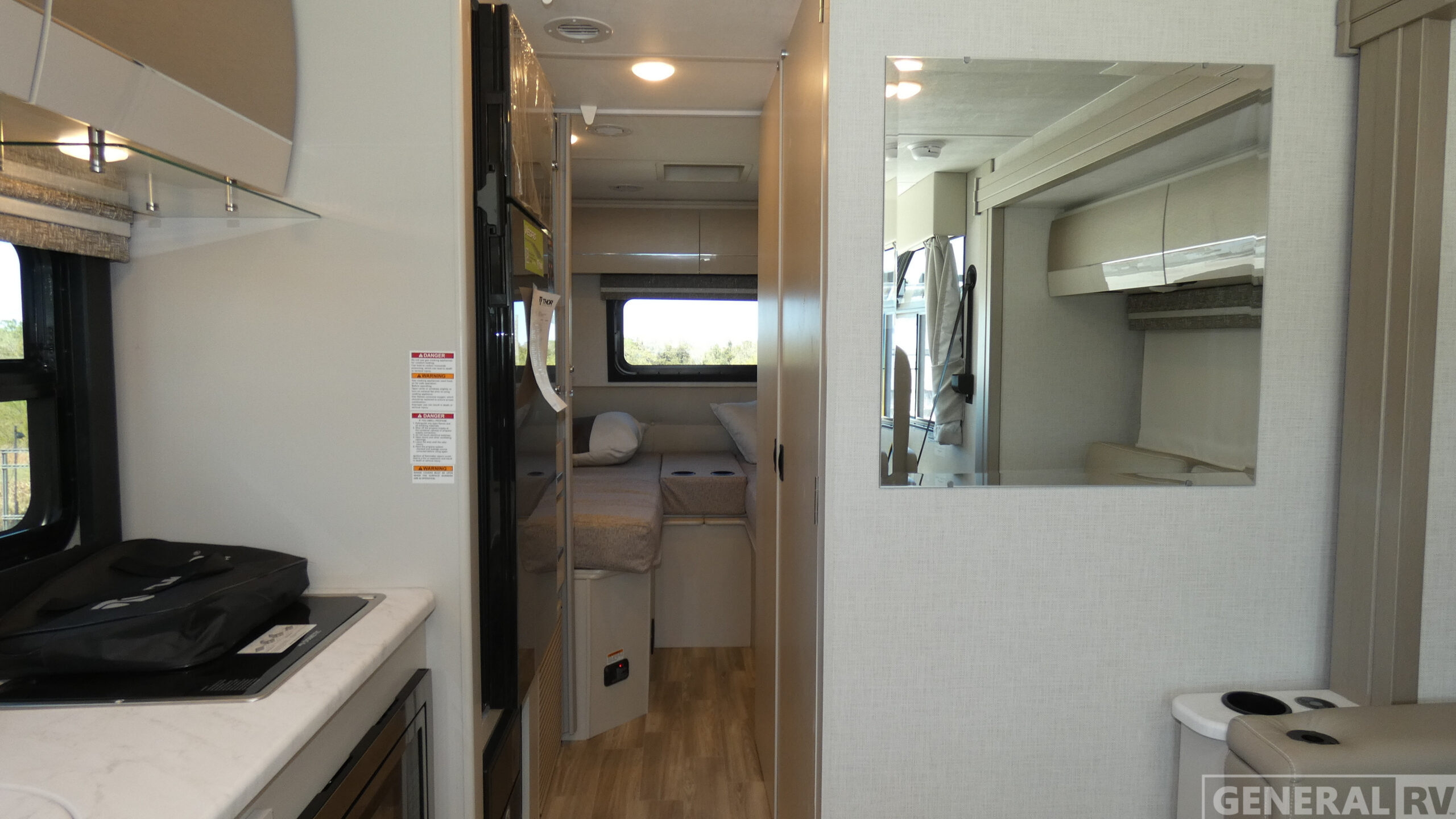 2026 Thor Motor Coach VEGAS 24.1 in dover FL