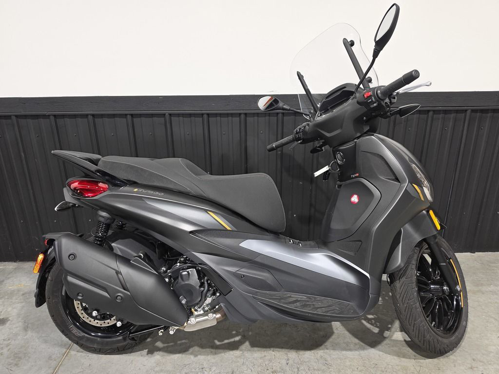 2027 Piaggio BV 400 S 400 S in Camp Hill, PA