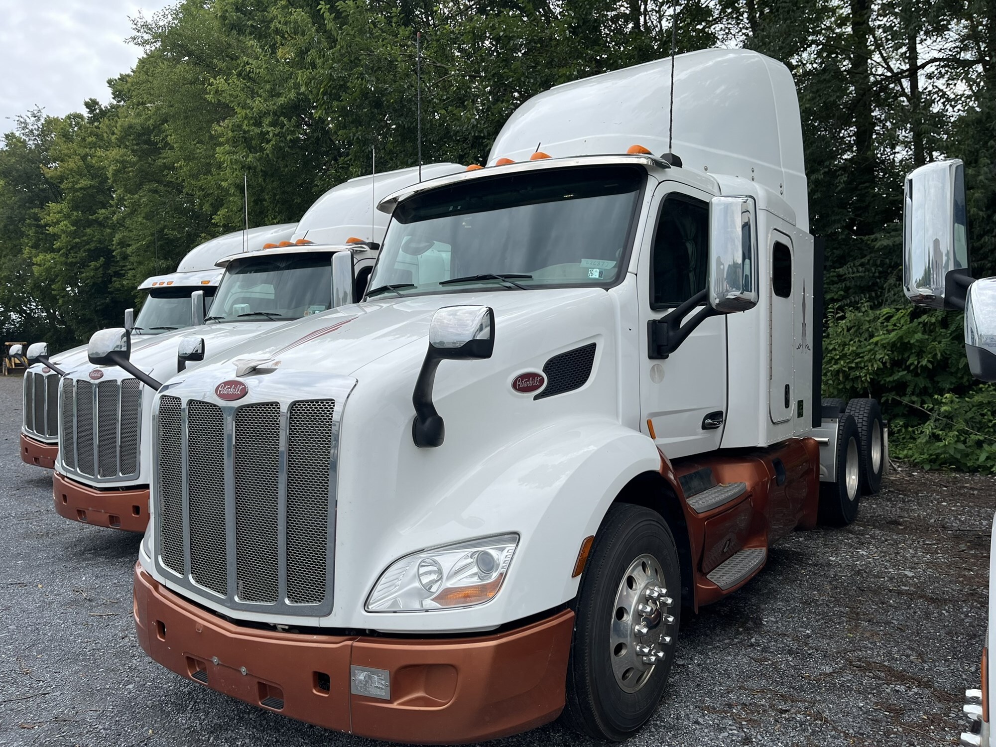 2019 PETERBILT 579 in Souderton, PA