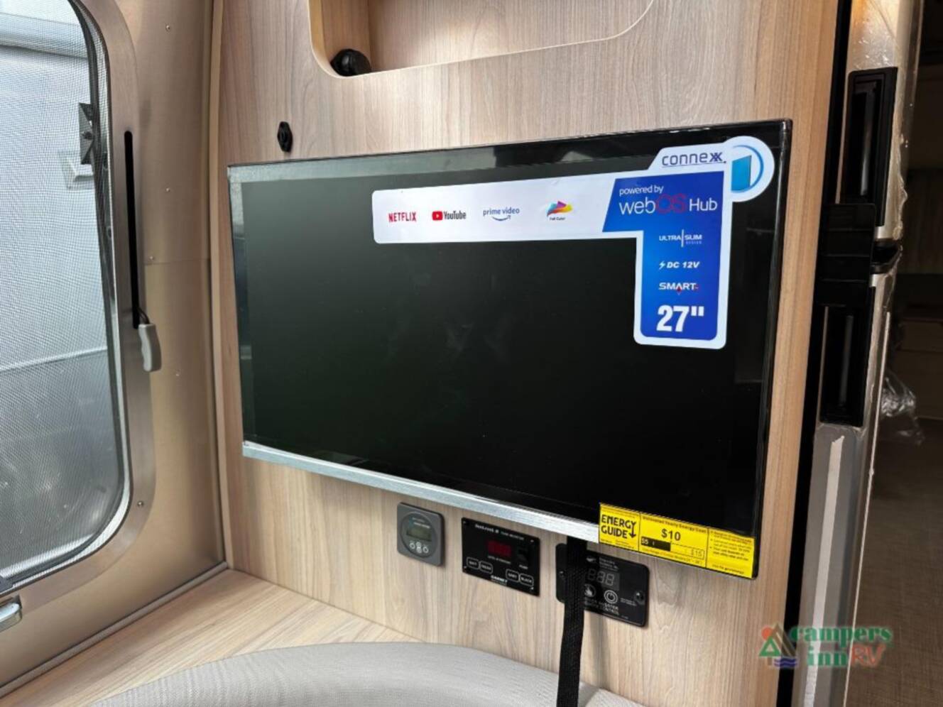 A photo of this 2027 Airstream Globetrotter 27FBT