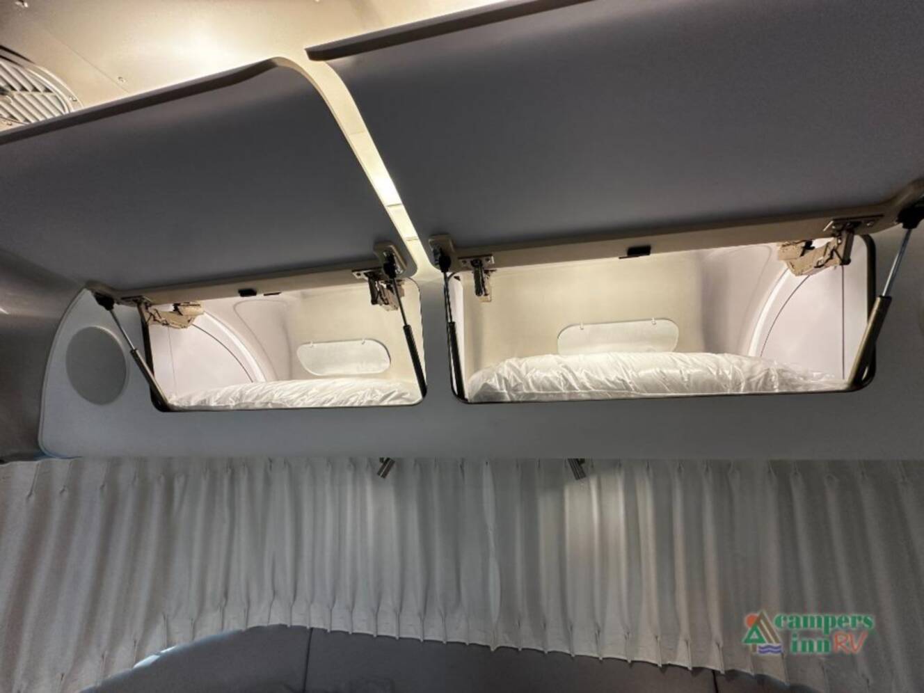 A photo of this 2027 Airstream Globetrotter 27FBT