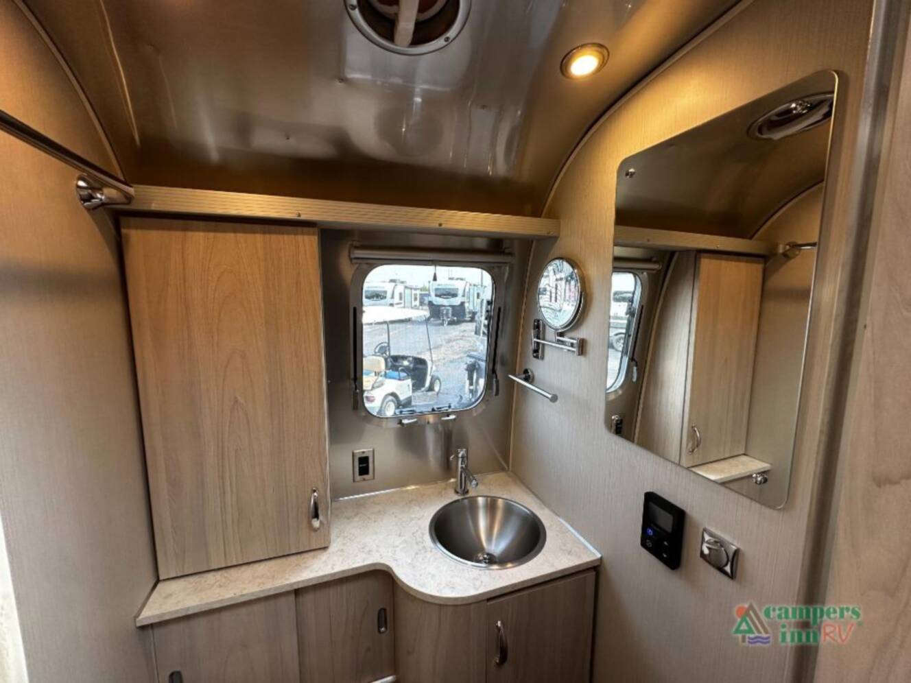 A photo of this 2027 Airstream Globetrotter 27FBT