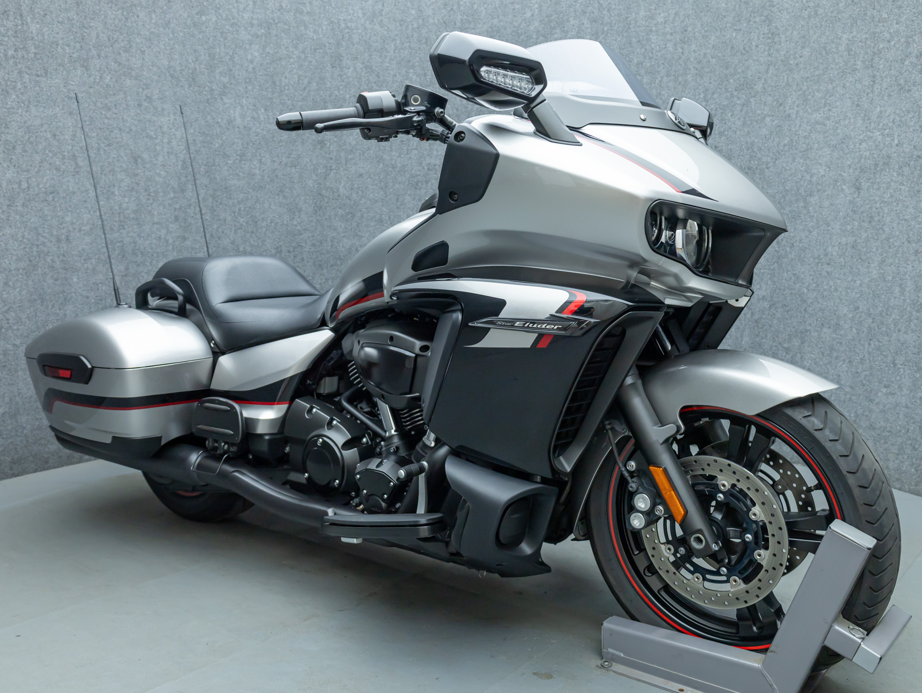 2018 Yamaha XV1900 STAR ELUDER 1900 GT PACKAGE W/ABS GT in Pembroke, NH