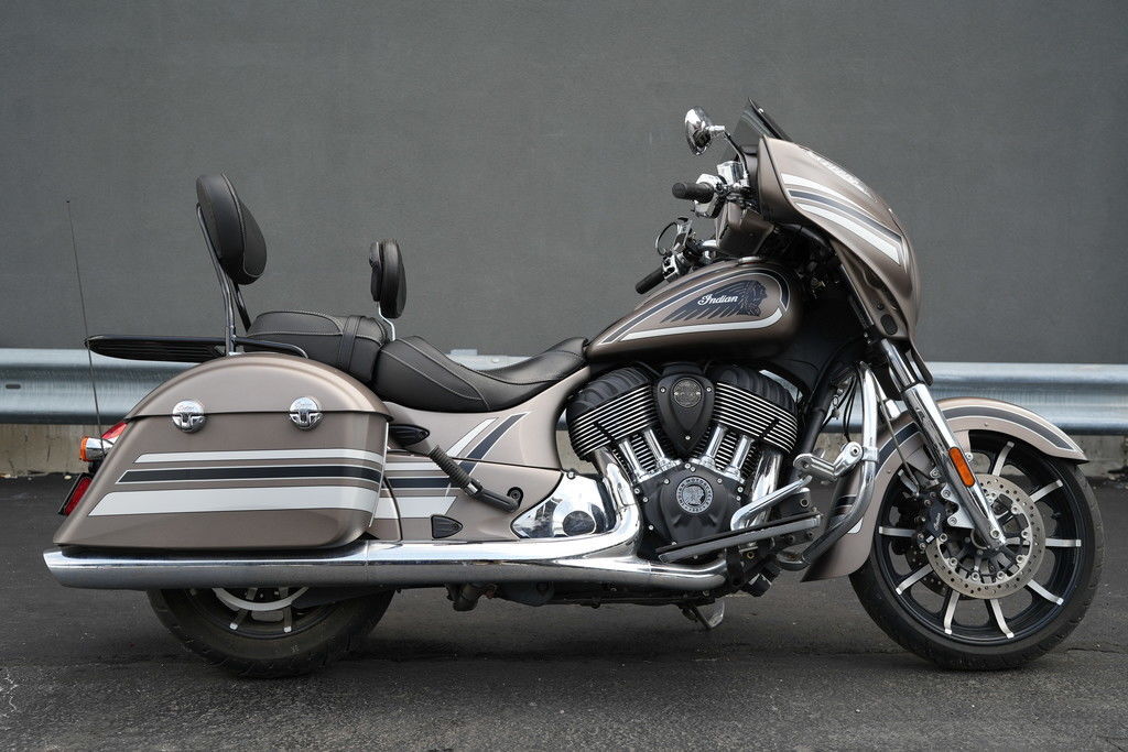 Used 2018 Indian Motorcycle Chieftain Abs Bronze Smoke With