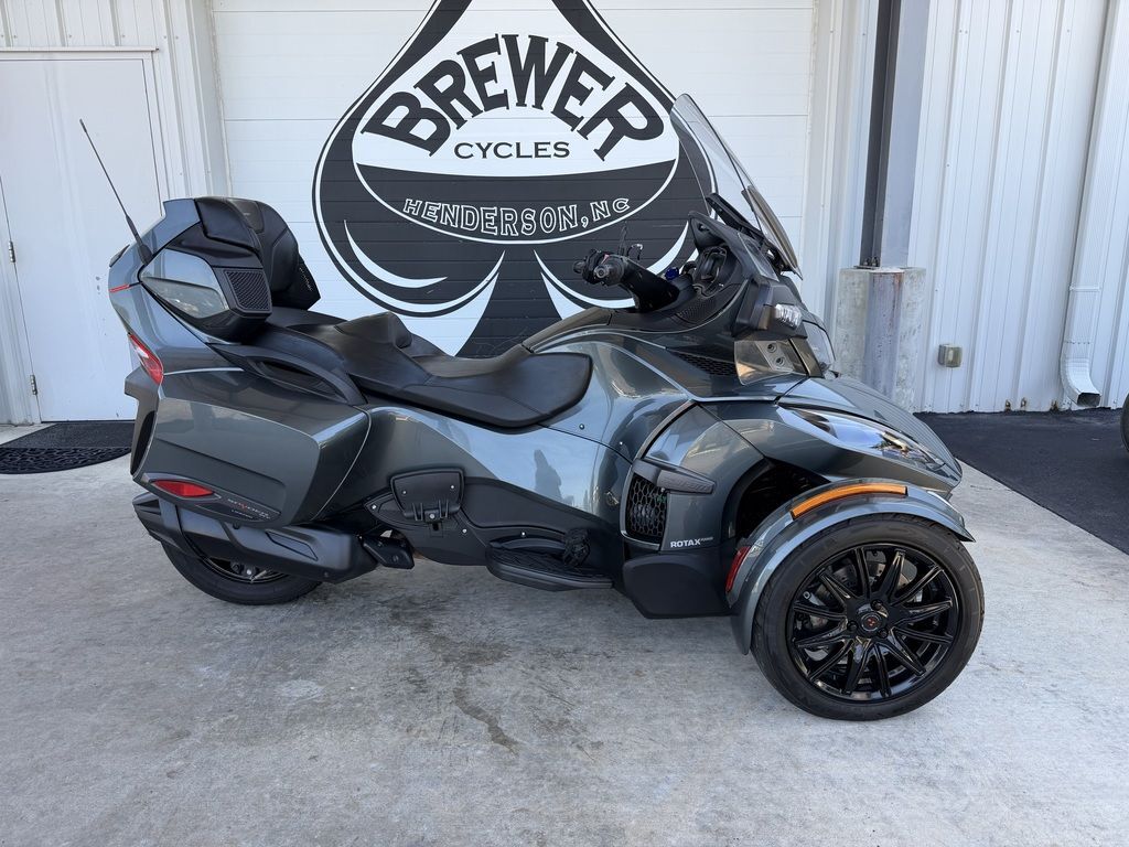 2018 Can-Am Spyder® RT Limited Dark RT LIMITED in Henderson, NC