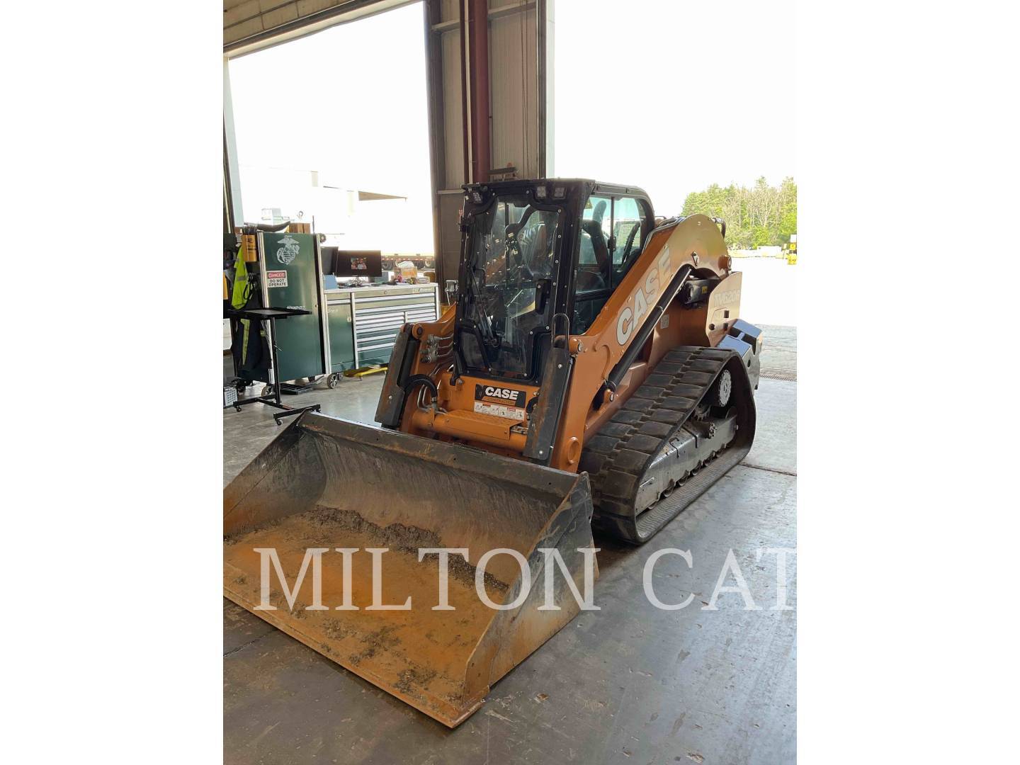 2024 CASE TB620B in Batavia, NY