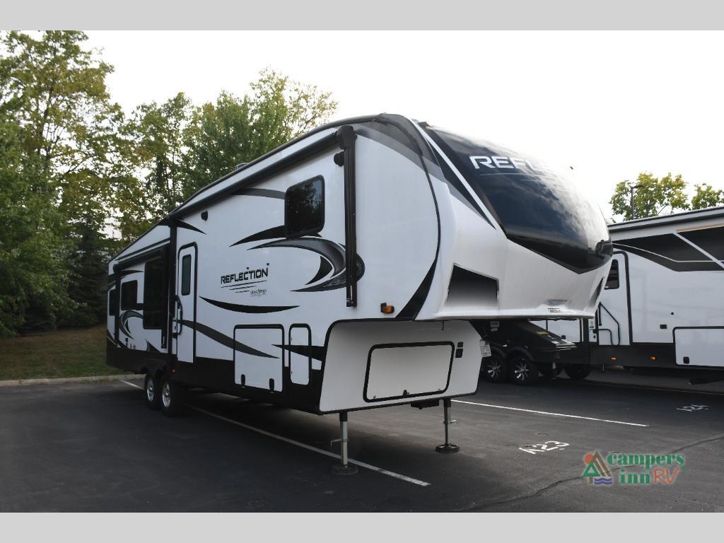 2022 Grand Design Reflection 337RLS in ramsey MN