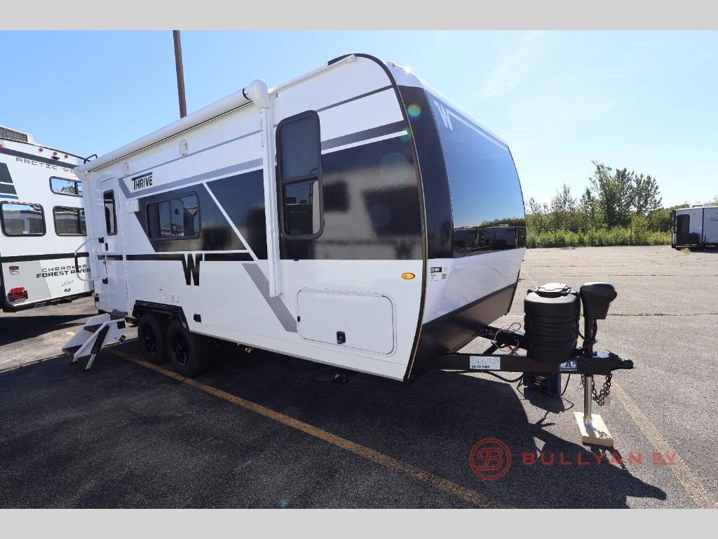 2027 Winnebago Thrive 18FBS in duluth MN