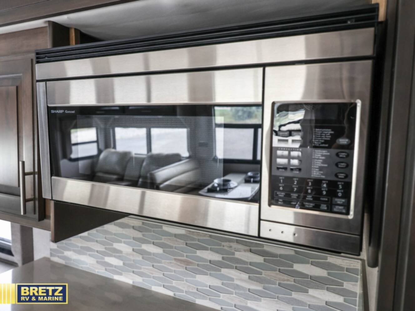 A photo of this 2020 Dynamax DX3 37TS
