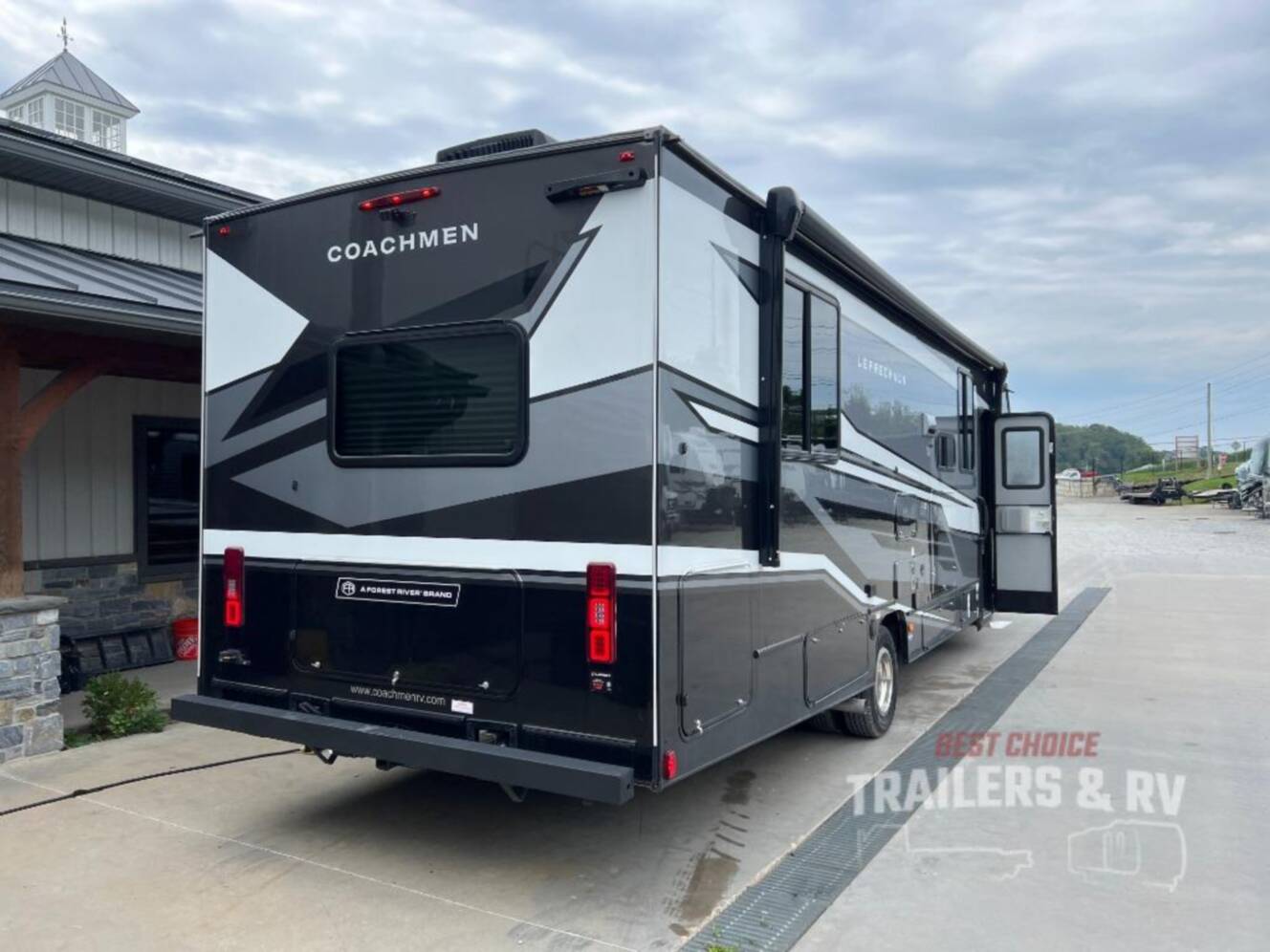 A photo of this 2026 Coachmen Rv Leprechaun 319MB Ford 450