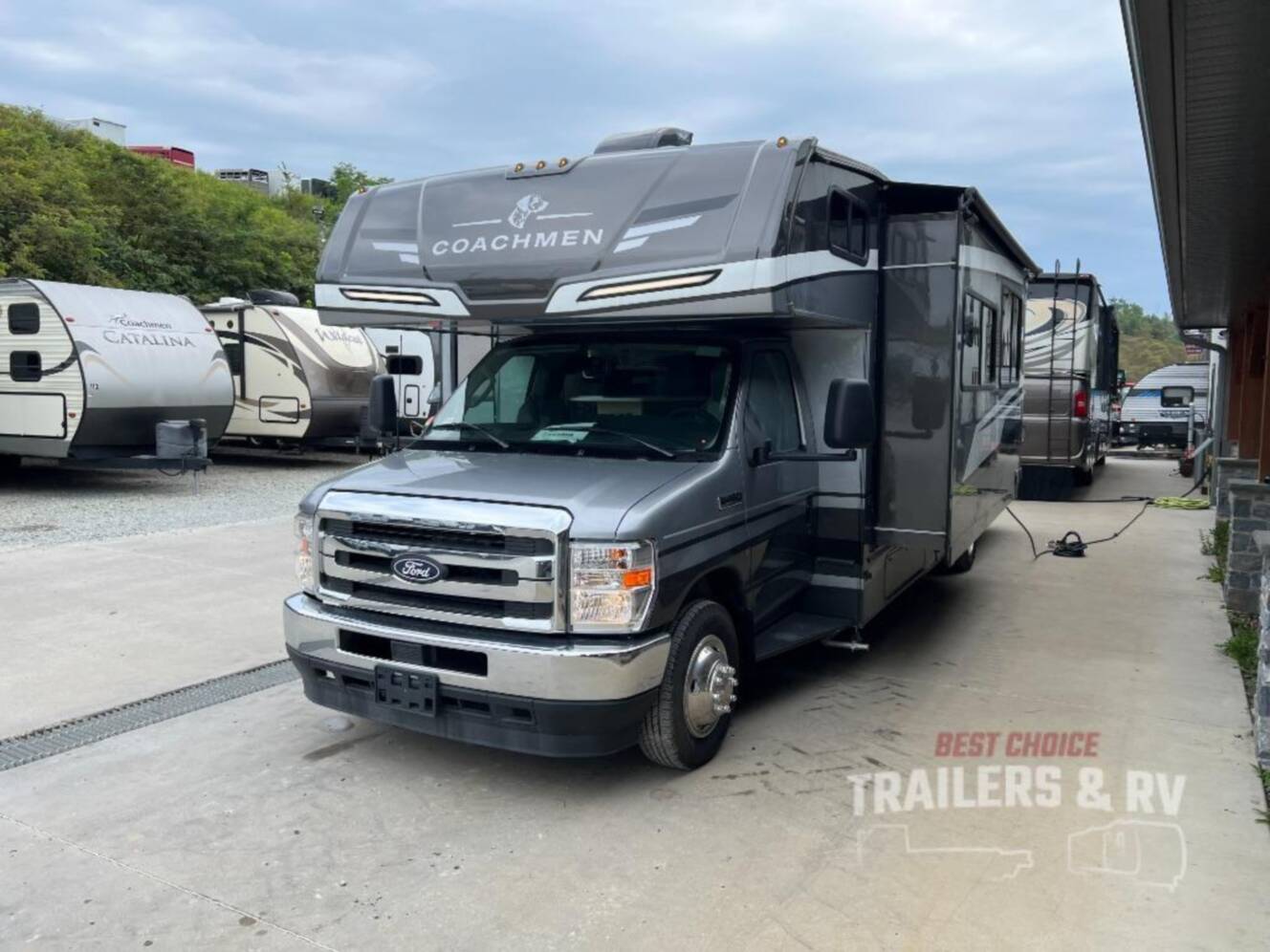 A photo of this 2026 Coachmen Rv Leprechaun 319MB Ford 450