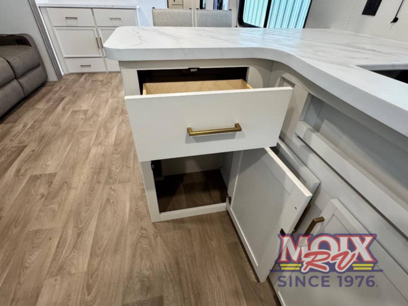 A photo of this 2027 Grand Design Transcend 285RKT