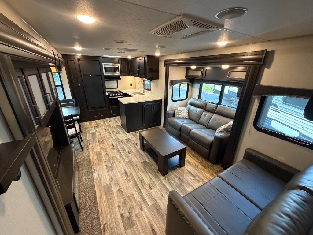 2021 Venture Rv SportTrek Touring Edition STT336VRK in huntsville AL