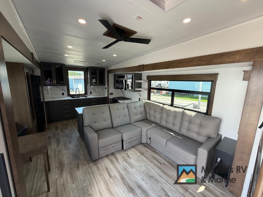 View more photos of this listing