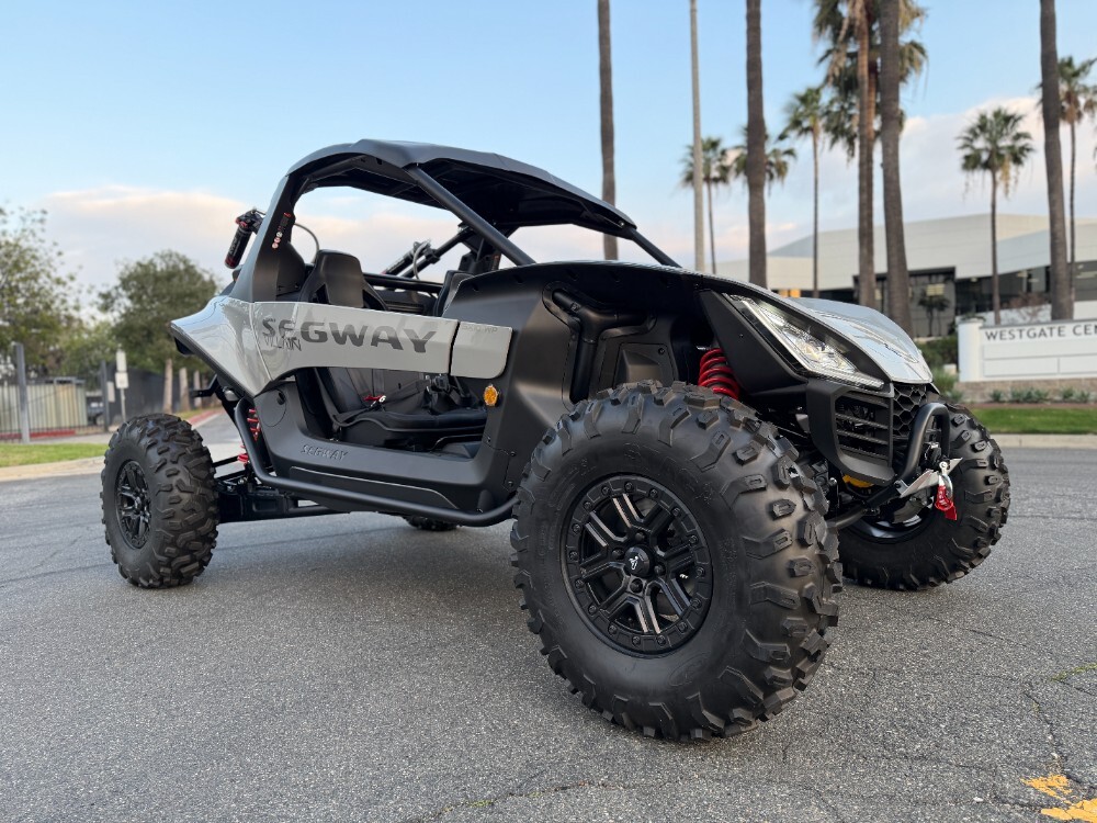 2025 Segway Villain SX10 WP in