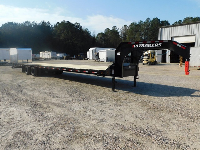 2026 PJ TRAILERS PJ Trailers LD 35+5 Dual Tandem Gooseneck With 10K in Hope Mills, NC