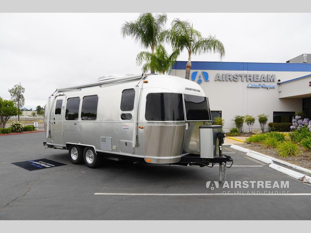 2020 Airstream International Serenity 23FBQ in temecula CA