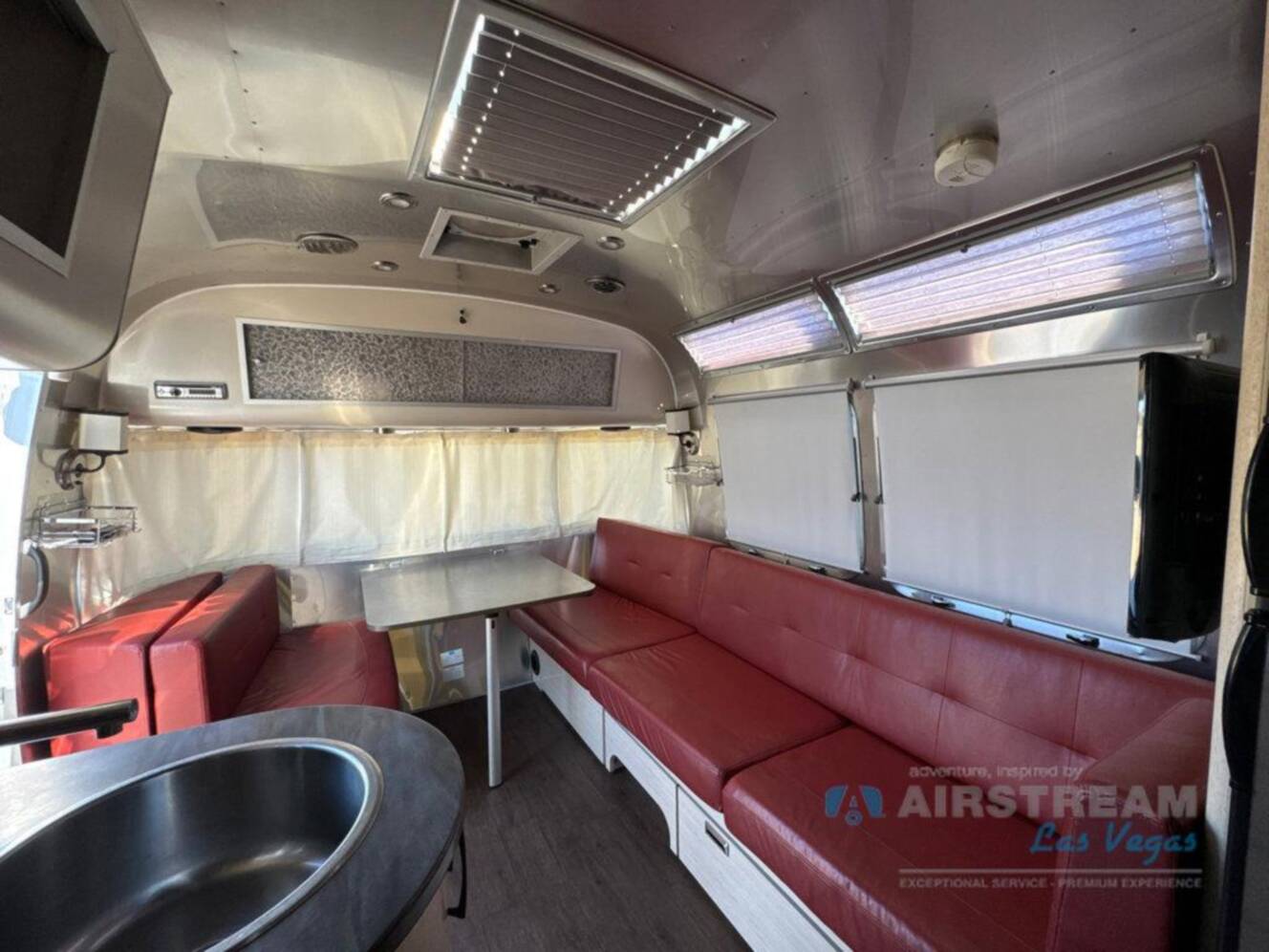 A photo of this 2016 Airstream International Serenity 27FB