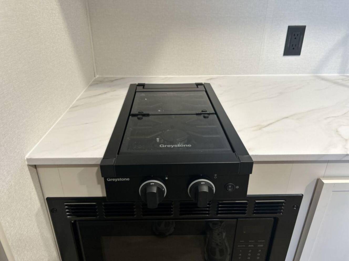 A photo of this 2027 Grand Design Transcend Lite 121RBL