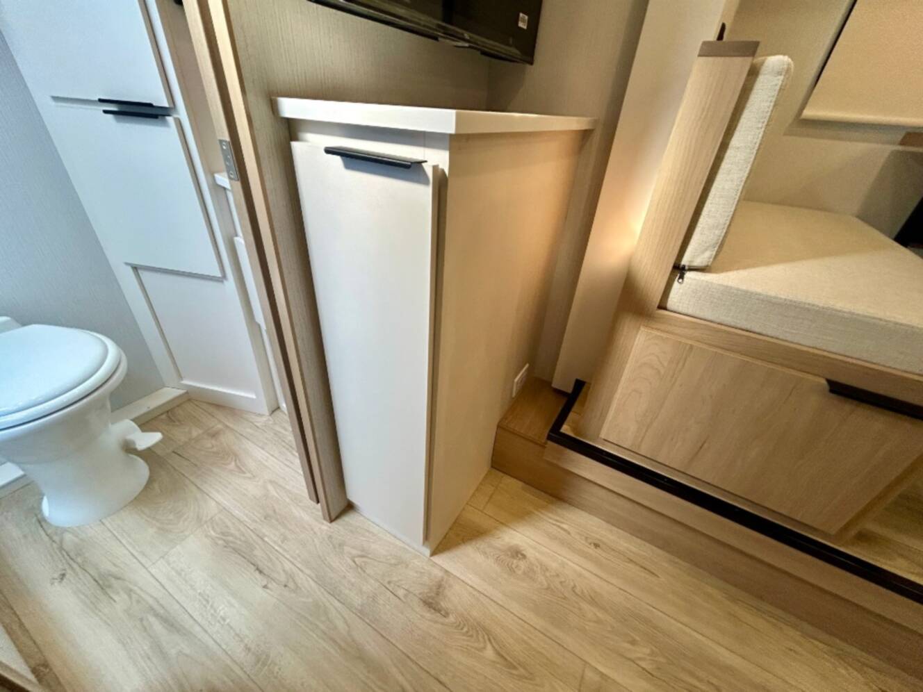 A photo of this 2026 Winnebago Micro Minnie 2108FBS