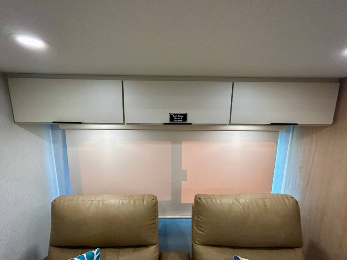 A photo of this 2026 Winnebago Thrive 25RLS